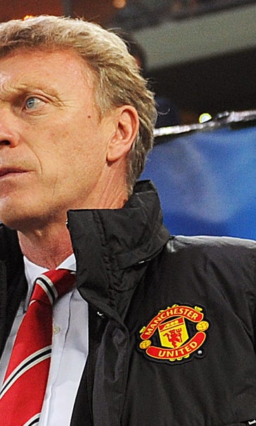 Moyes' life in sharp contrast to hero Sir Tom Finney
